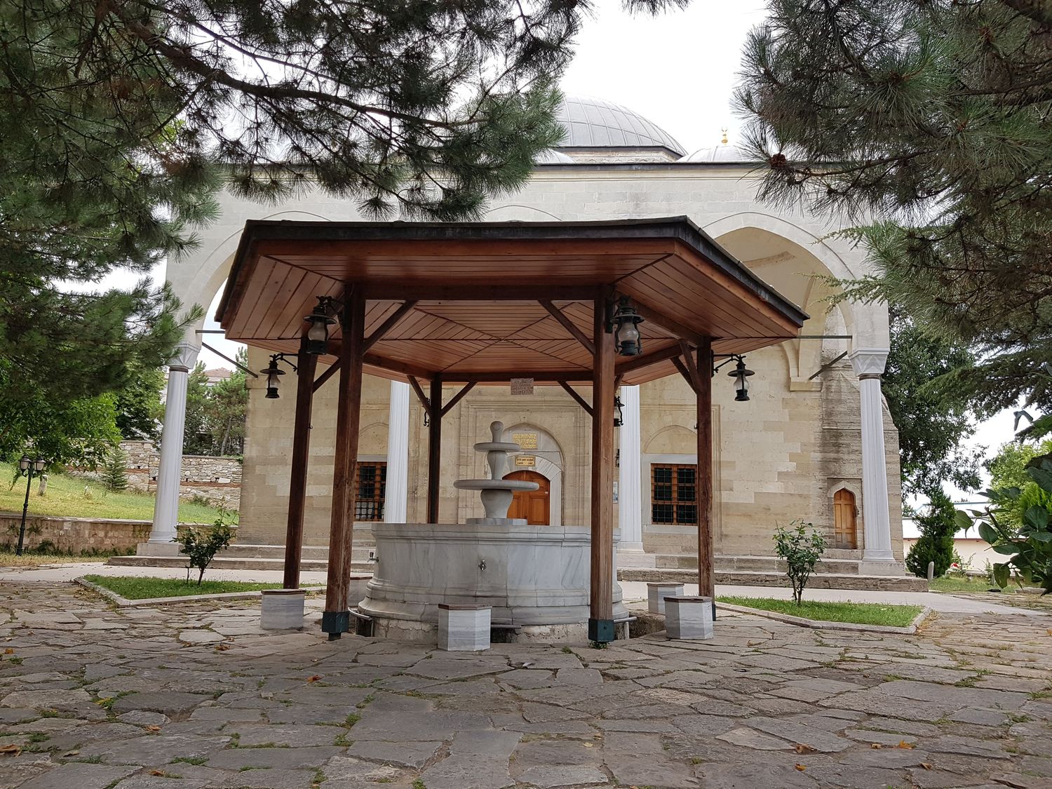 Meczet Sitti Şah Sultan w Edirne Meczet Sitti Şah Sultan w Edirne